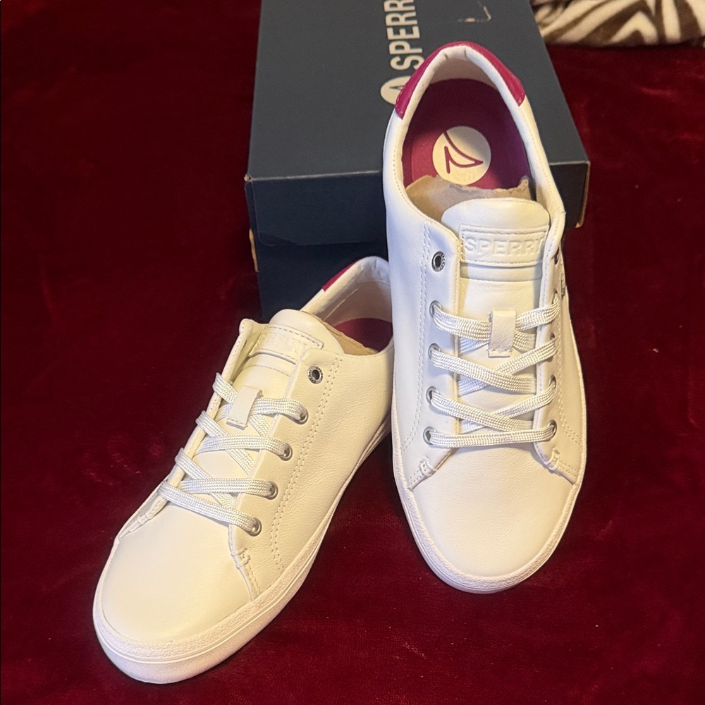 Sperry Sandy LTT Leather whit/metallic Women's White and Pink Sneakers NIB - Picture 1 of 7